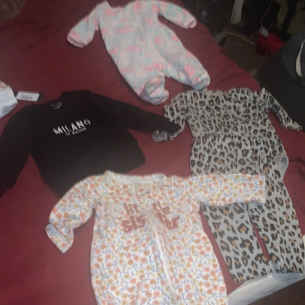 Baby bundle - Picture 1 of 5